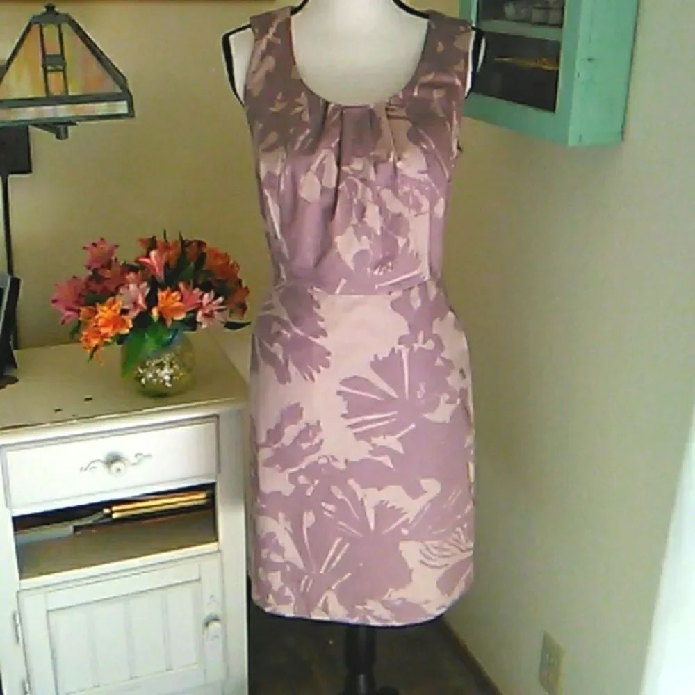 Ann Taylor Loft Classic Floral Sheath